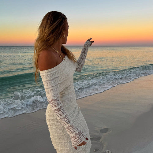 Edición 25 – Elegante Vestido Maxi de Encaje con Hombros Descubiertos (Estilo Socialité)
